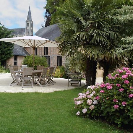 Craon  La Demeure De L'Ile Bed & Breakfast エクステリア 写真