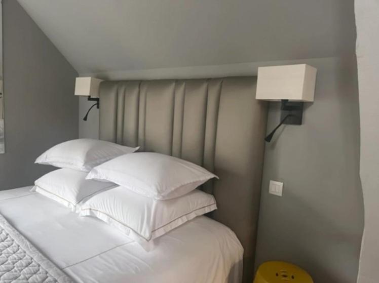 Craon  La Demeure De L'Ile Bed & Breakfast エクステリア 写真