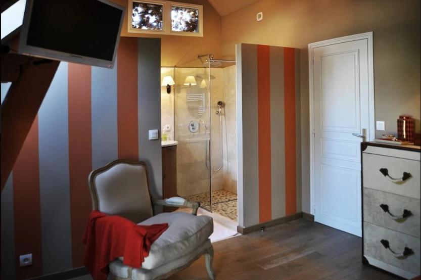 Craon  La Demeure De L'Ile Bed & Breakfast エクステリア 写真