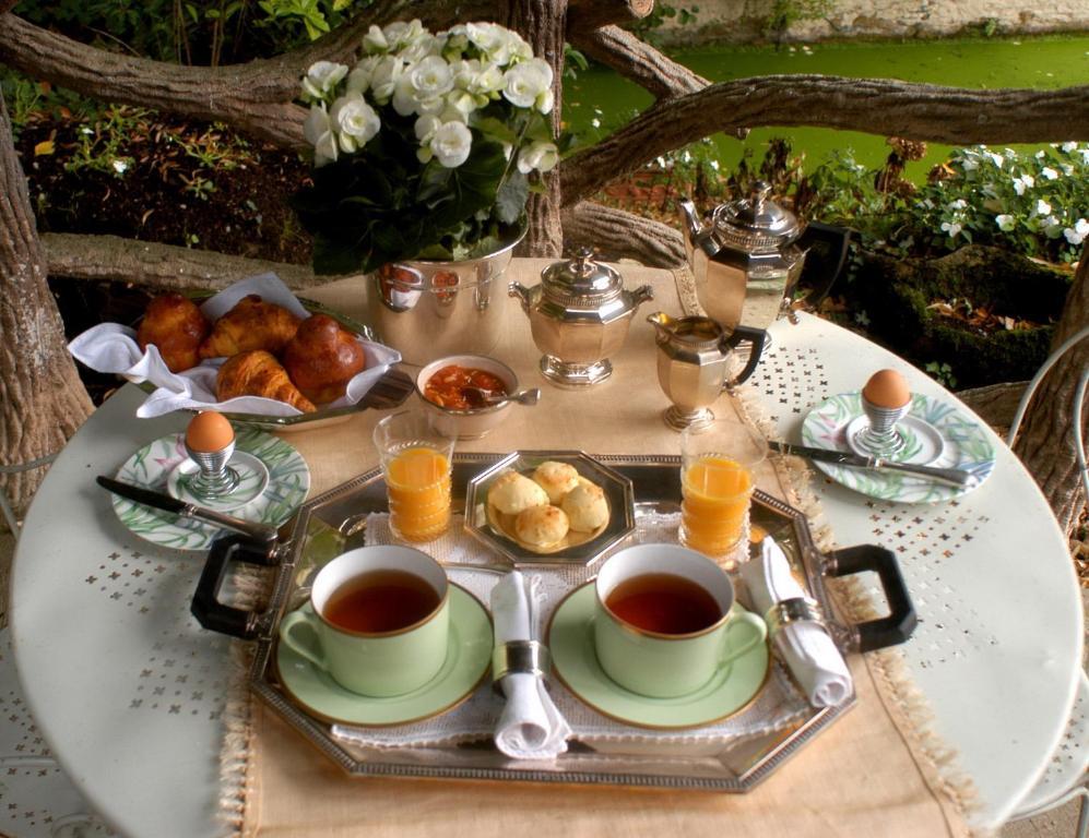 Craon  La Demeure De L'Ile Bed & Breakfast エクステリア 写真